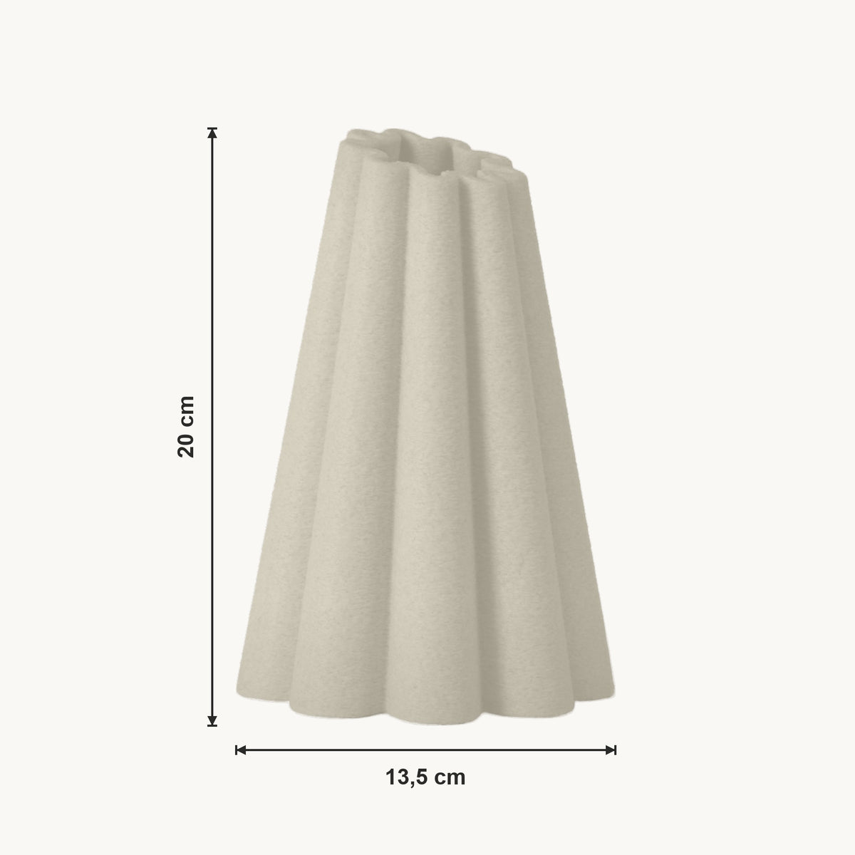 Renna - Geribbelde Conische Sculpturale Vaas — maat (creme-20cm)