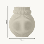 Karin - Geribbelde Volle Organische Vaas — maat (creme-20cm)