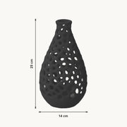 Liva - Geperforeerde Organische Sculpturale Vaas — maat (zwart-25cm)